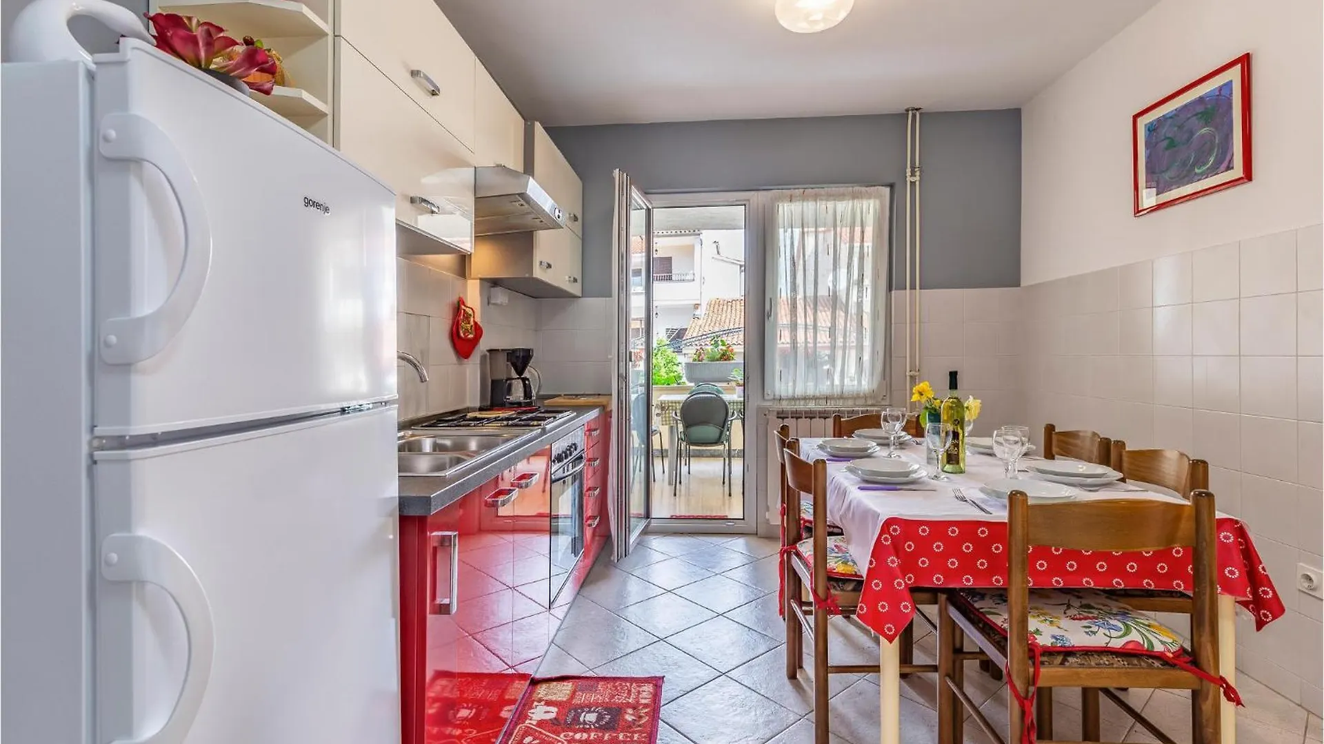 3 Bedroom Stunning Apartment In Rovinj