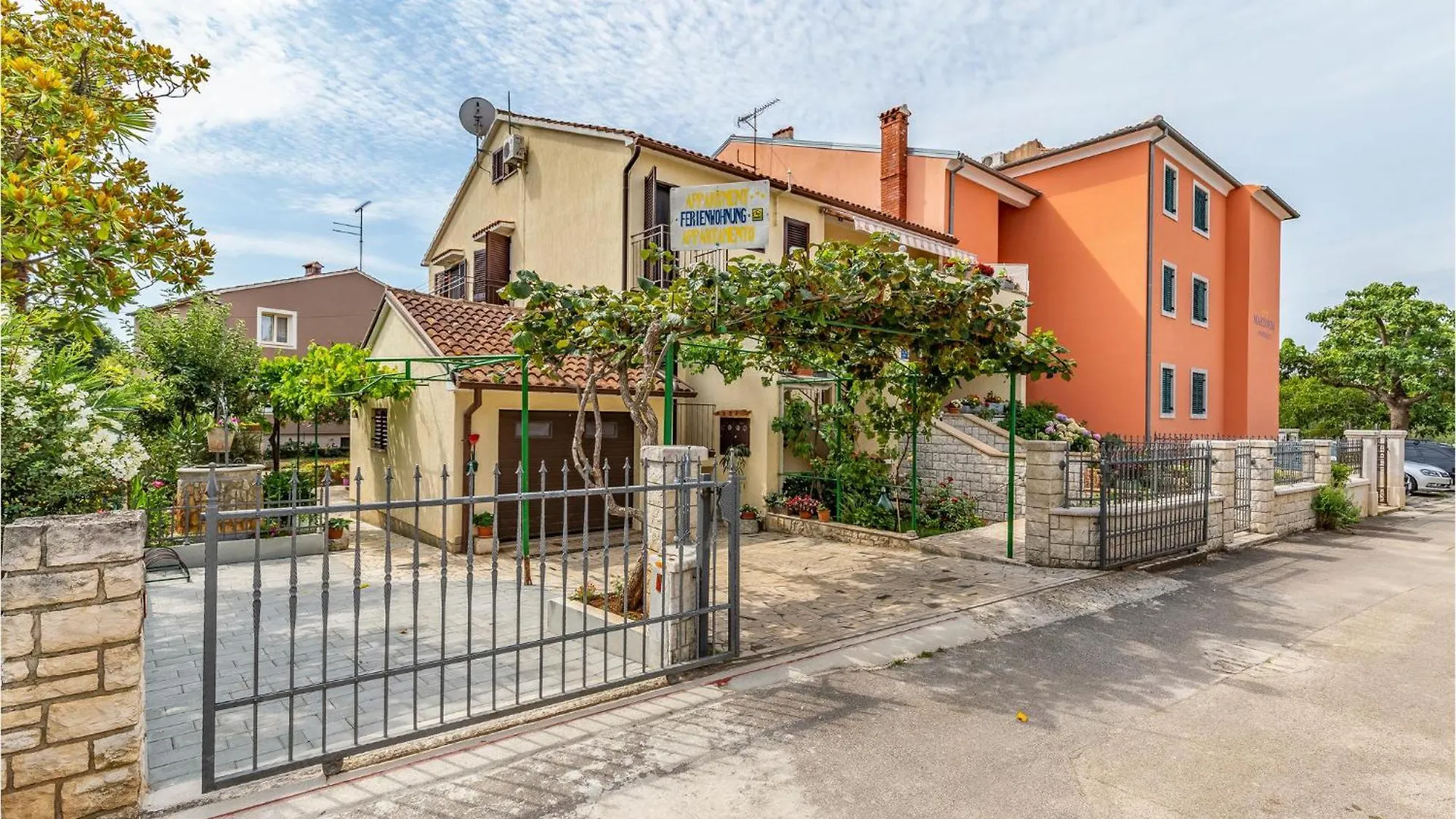 3 Bedroom Stunning Apartment In Rovinj Croatia